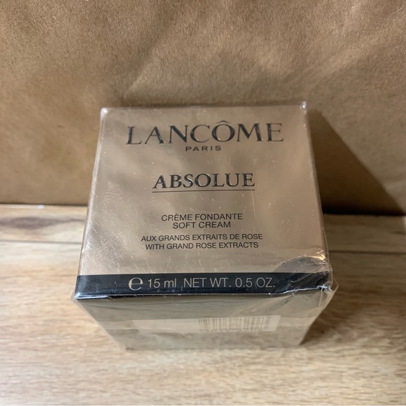 New! Lancôme Paris Absolue Soft Cream 15ml Travel Grand Rose - Picture 1 of 6